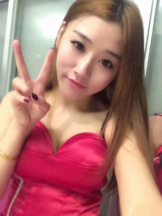 新人小女友 爱不释手